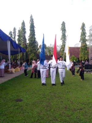 PURNA SISWA KELAS IX DAN GELAR KARYA SMP NEGERI 2 BOBOTSARI BERTEMA JEJAK LANGKAH MENUJU IMPIAN